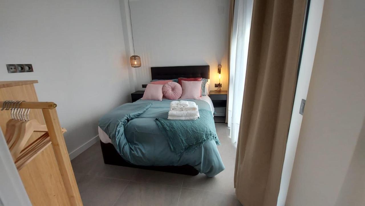Love Rent4 Malaga City Exterior foto